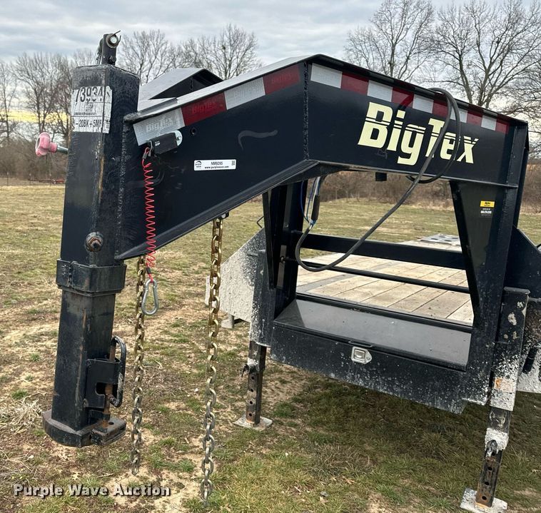 image for item NM9295 2019 Big Tex 22GN-20BK+5MR equipment trailer