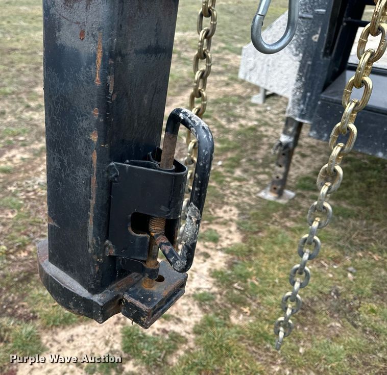 image for item NM9295 2019 Big Tex 22GN-20BK+5MR equipment trailer