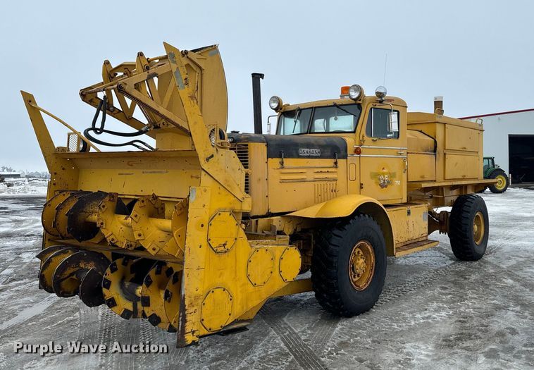 image for item NN9363 1975 Oshkosh W-1700-15 snowblower truck