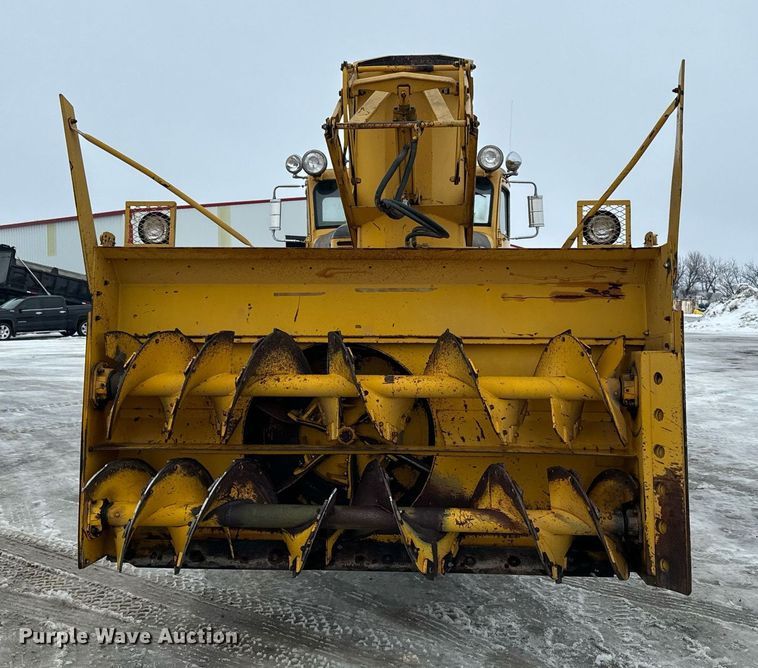 image for item NN9363 1975 Oshkosh W-1700-15 snowblower truck