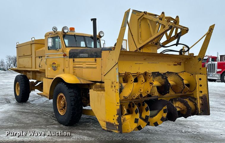image for item NN9363 1975 Oshkosh W-1700-15 snowblower truck