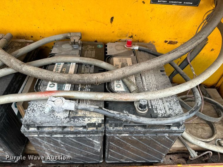 image for item NN9363 1975 Oshkosh W-1700-15 snowblower truck