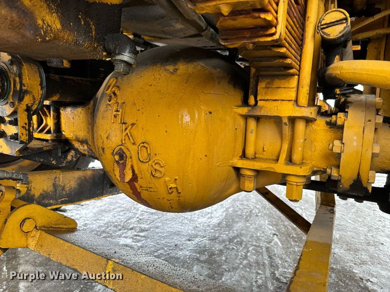 image for item NN9363 1975 Oshkosh W-1700-15 snowblower truck