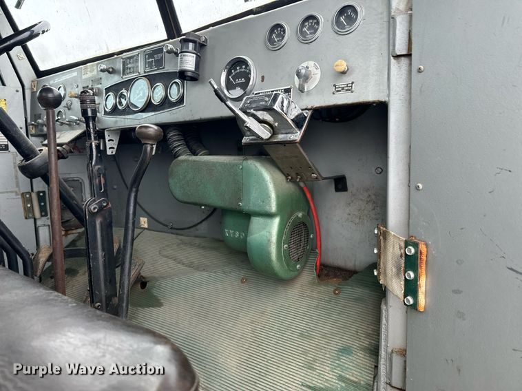 image for item NN9363 1975 Oshkosh W-1700-15 snowblower truck