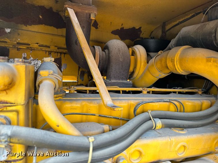 image for item NN9363 1975 Oshkosh W-1700-15 snowblower truck