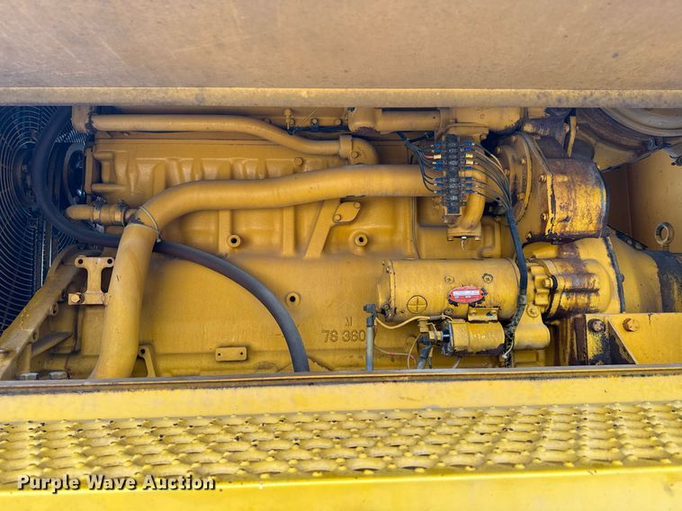 image for item NN9363 1975 Oshkosh W-1700-15 snowblower truck