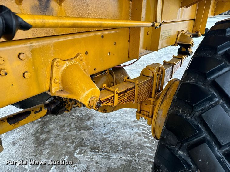 image for item NN9363 1975 Oshkosh W-1700-15 snowblower truck