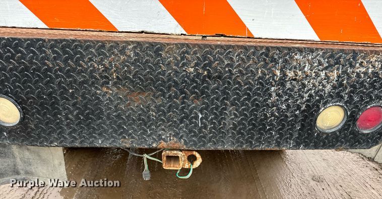 image for item NN9433 1990 Chevrolet  C2500 flatbed pickup truck