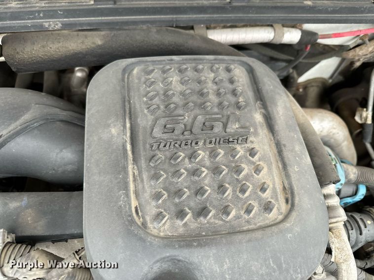 image for item NN9435 2007 GMC Sierra 3500HD utility bed pickup truck