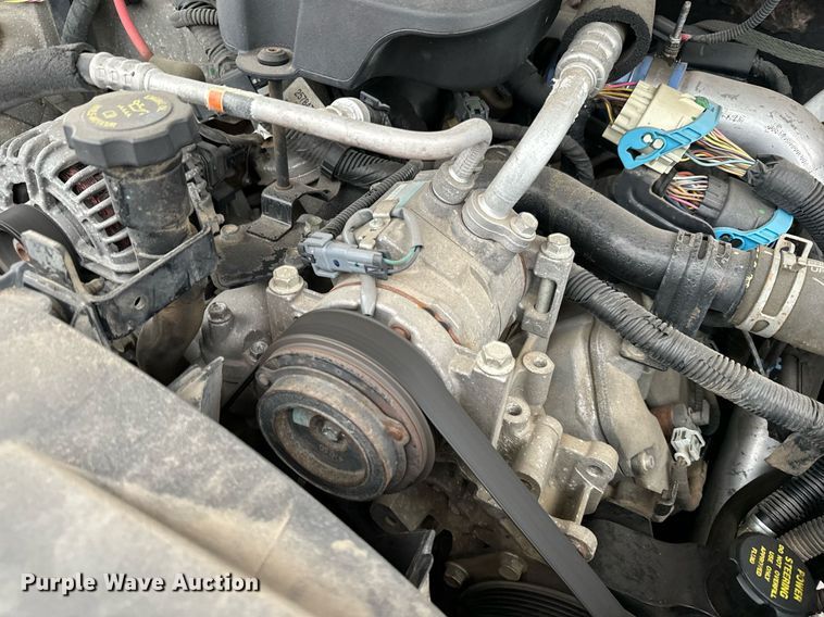 image for item NN9436 2007 GMC Sierra 3500HD utility bed pickup truck