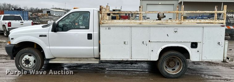 image for item NN9438 2004 Ford F450 Super Duty utility / service truck