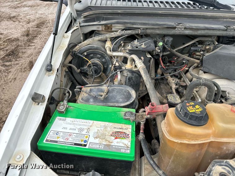 image for item NN9438 2004 Ford F450 Super Duty utility / service truck