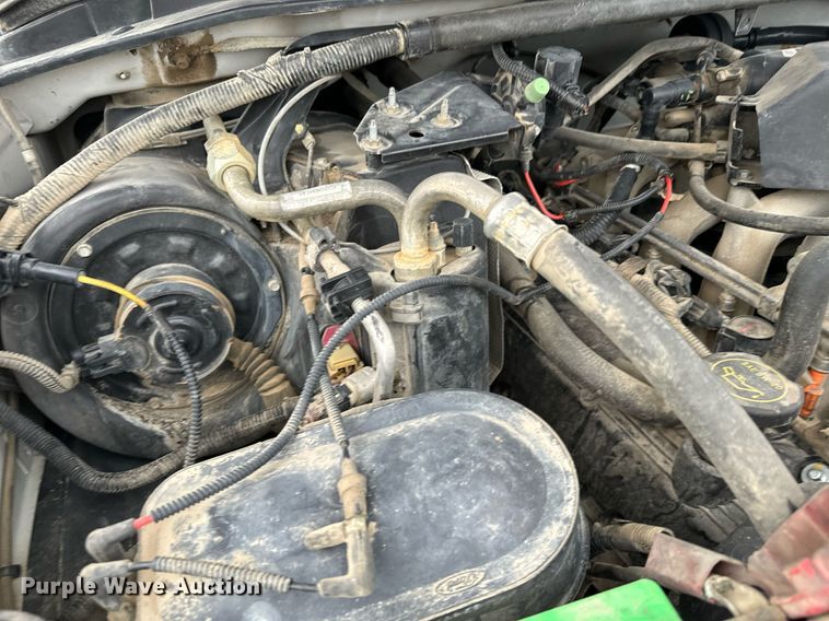 image for item NN9438 2004 Ford F450 Super Duty utility / service truck