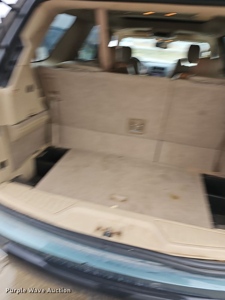 image for item NP9207 2009 Saturn  Outlook XR SUV