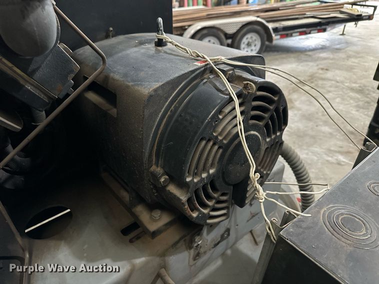 image for item NS9246 Ingersoll Rand 2000E30-PS air compressor