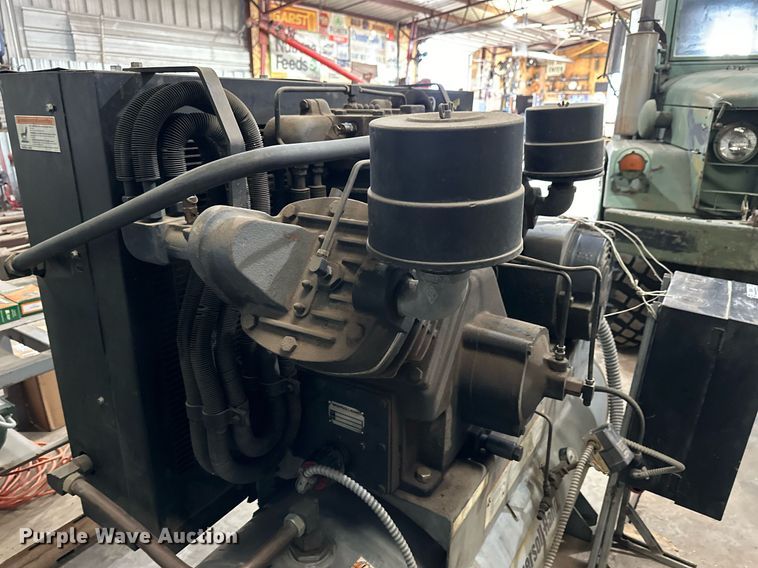 image for item NS9246 Ingersoll Rand 2000E30-PS air compressor