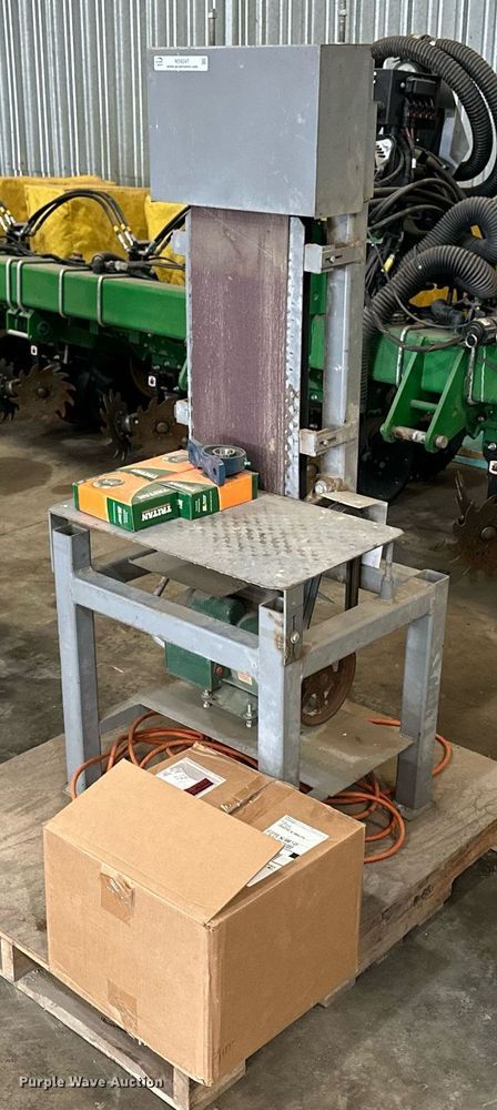 image for item NS9247 Belt sander