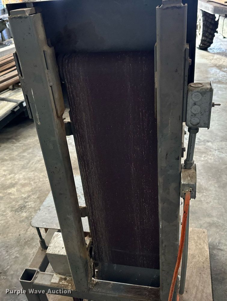 image for item NS9247 Belt sander