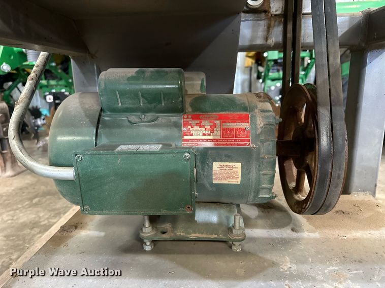 image for item NS9247 Belt sander