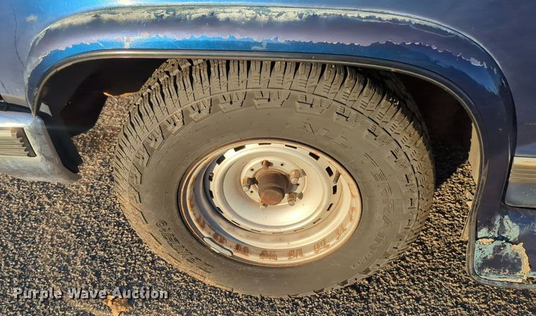 image for item OD9157 1994 Chevrolet  C1500 Ext. Cab pickup truck