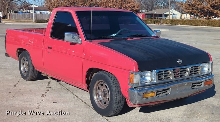 image for item OD9183 1995 Nissan pickup truck
