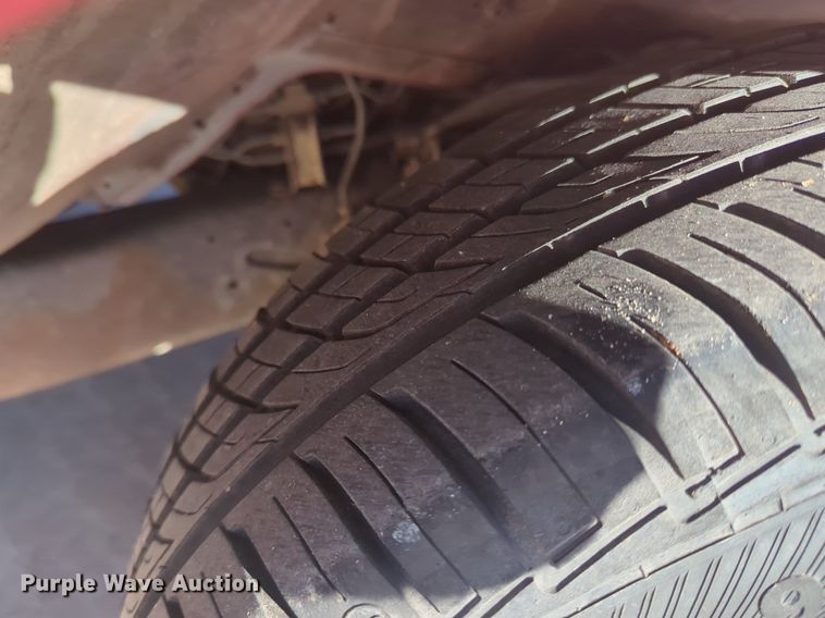 image for item OD9183 1995 Nissan pickup truck