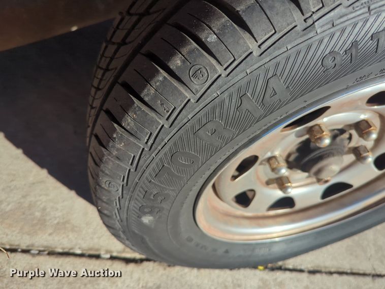 image for item OD9183 1995 Nissan pickup truck