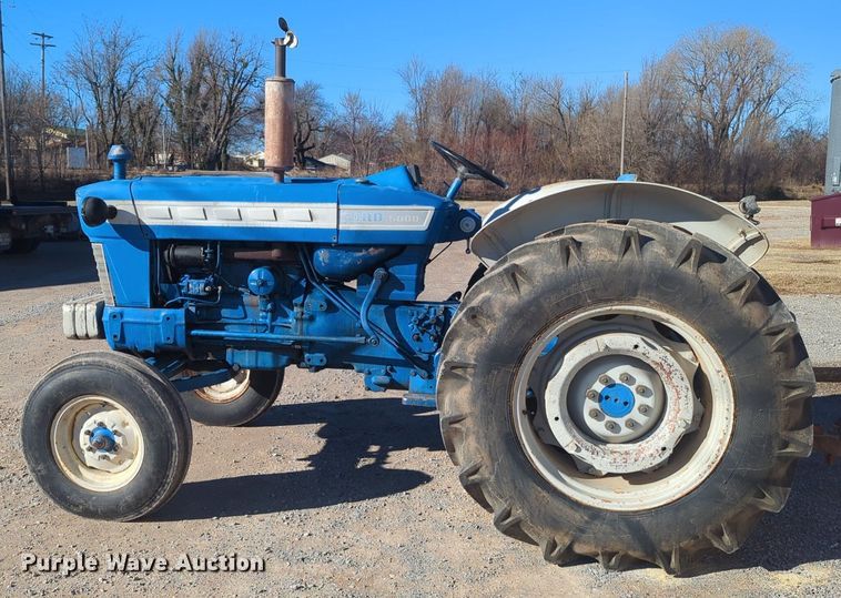 image for item OD9189 Ford 5000 tractor