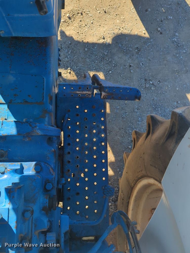 image for item OD9189 Ford 5000 tractor