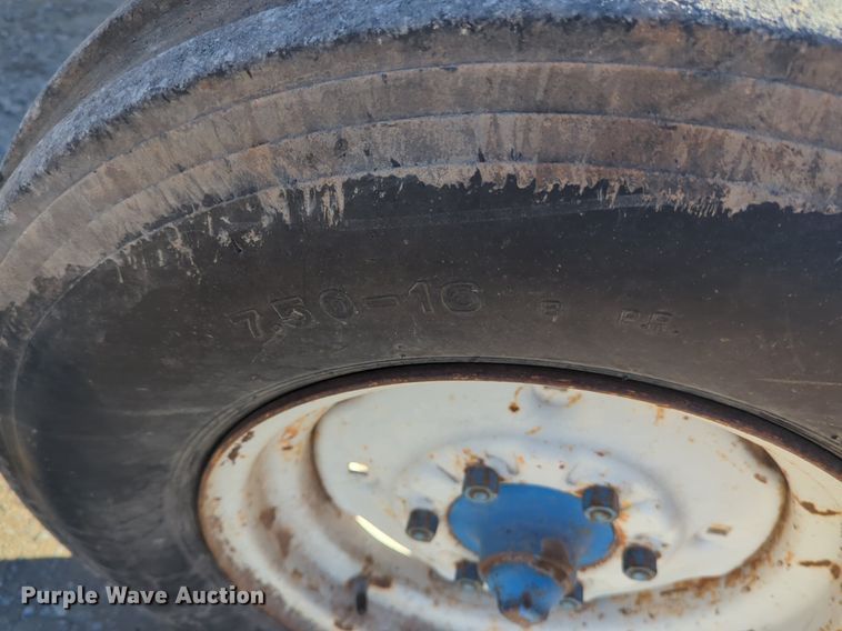 image for item OD9189 Ford 5000 tractor