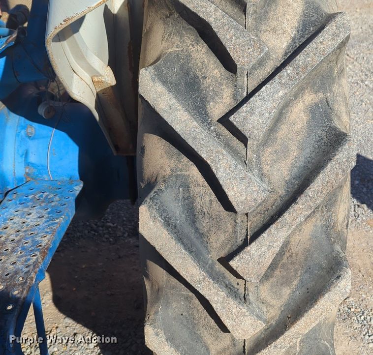 image for item OD9189 Ford 5000 tractor