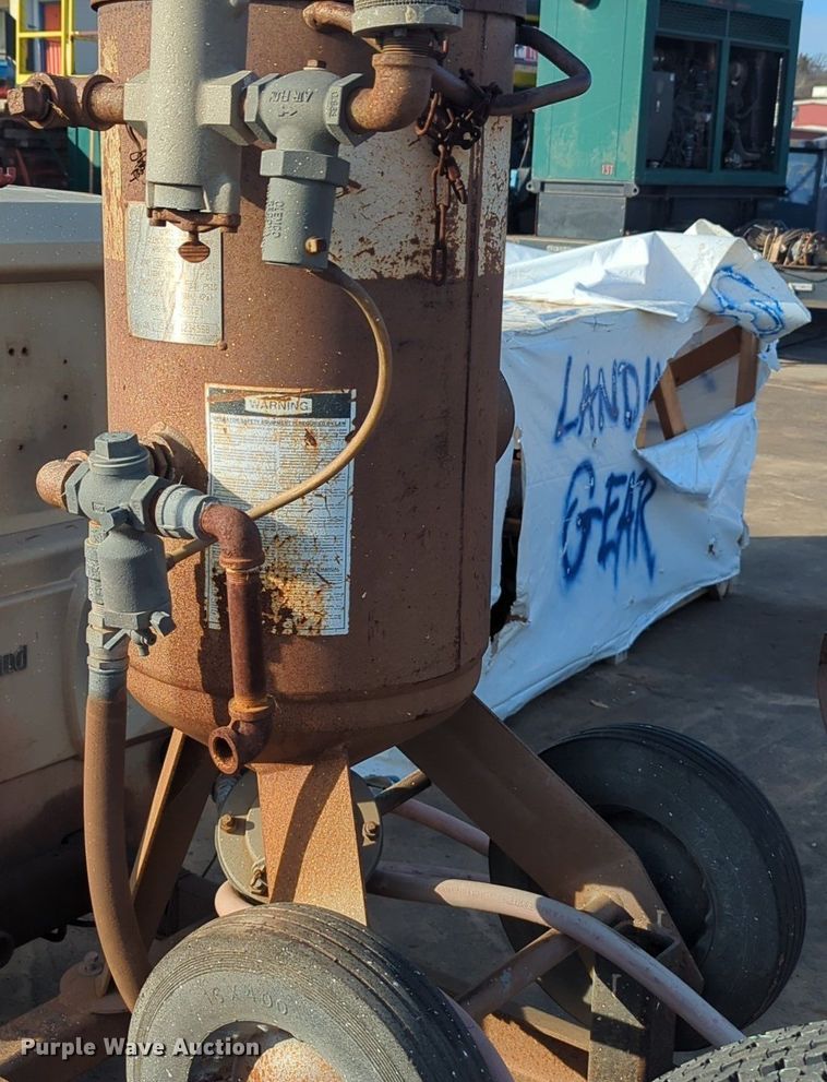 image for item OD9200 Ingersoll Rand  air compressor