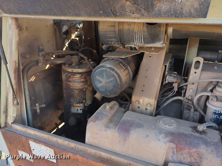 image for item OD9201 2006 Ingersoll Rand  185  air compressor