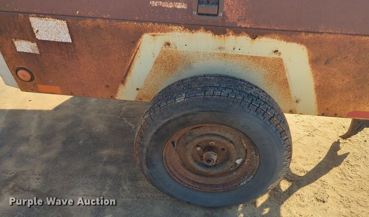 image for item OD9201 2006 Ingersoll Rand  185  air compressor