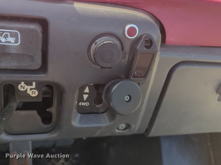 image for item OD9209 2007 Kawasaki Mule 3010 utility vehicle