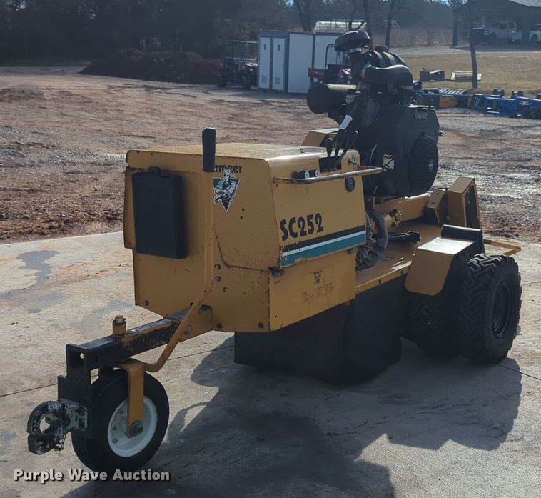 image for item OD9210 2004 Vermeer SC252 stump grinder