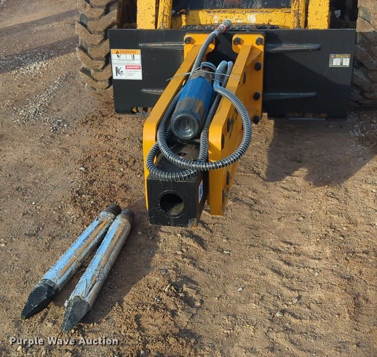 image for item OD9216 2023 Wolverine CB-11-750F  skid steer breaker