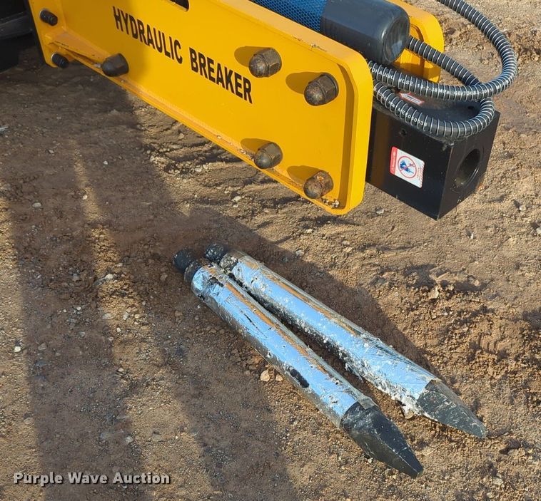 image for item OD9216 2023 Wolverine CB-11-750F  skid steer breaker