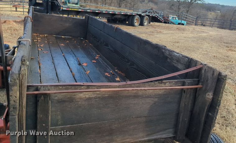 image for item OD9220 Buckboard wagon 