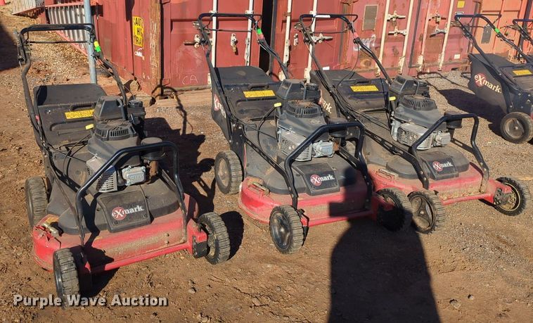 image for item OD9240 (3) Exmark Commercial 30 X-Series mowers