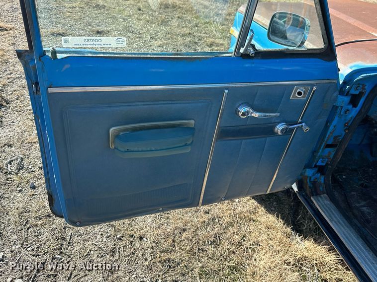 image for item OD9783 1977 Jeep Cherokee Chief SUV