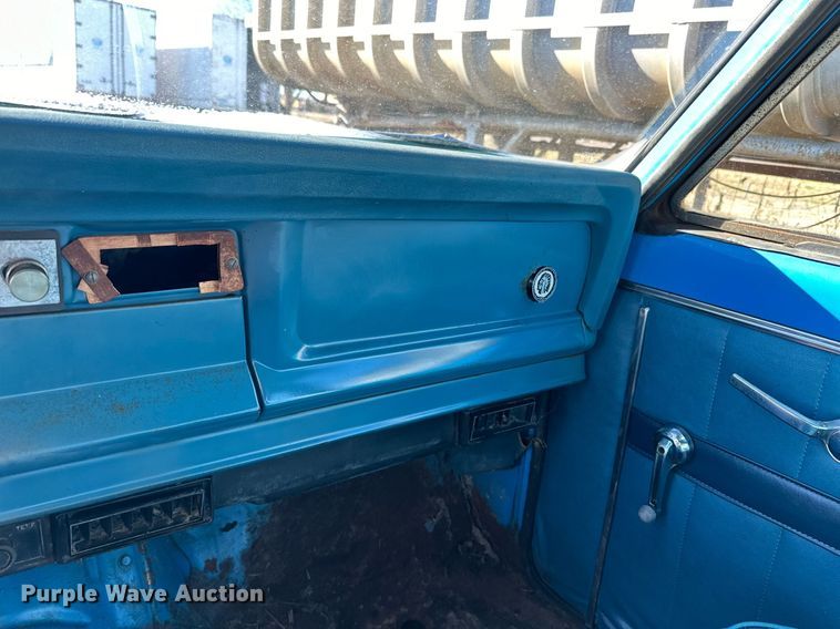 image for item OD9783 1977 Jeep Cherokee Chief SUV