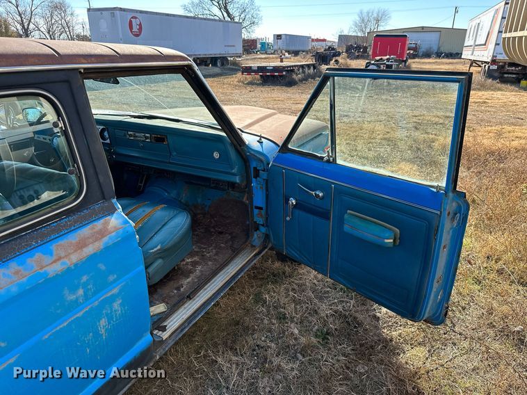 image for item OD9783 1977 Jeep Cherokee Chief SUV