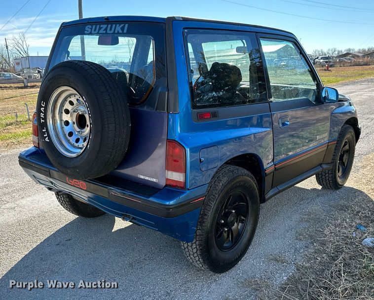 image for item OD9784 1991 Geo Tracker SUV