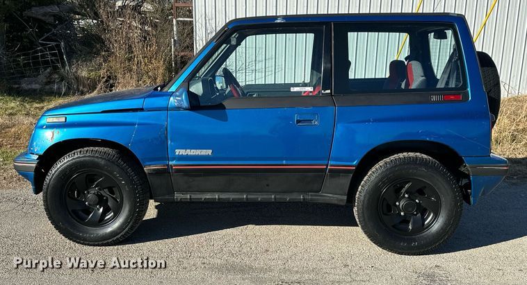 image for item OD9784 1991 Geo Tracker SUV
