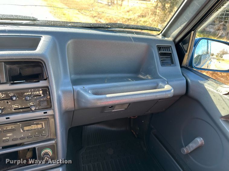 image for item OD9784 1991 Geo Tracker SUV