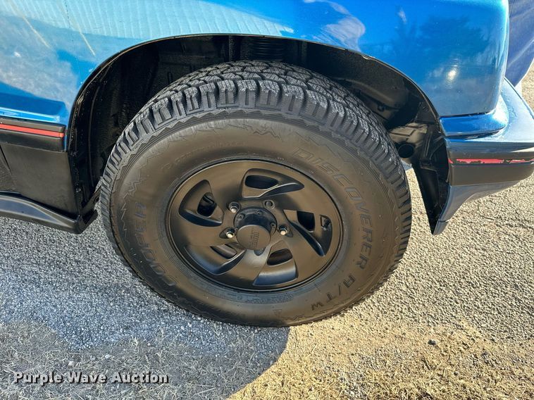 image for item OD9784 1991 Geo Tracker SUV