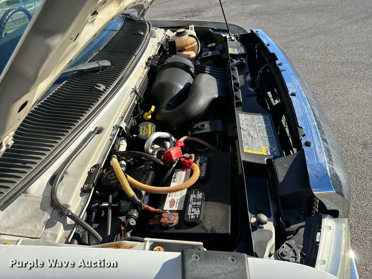 image for item OD9934 2008 Ford  E350 Super Duty shuttle bus