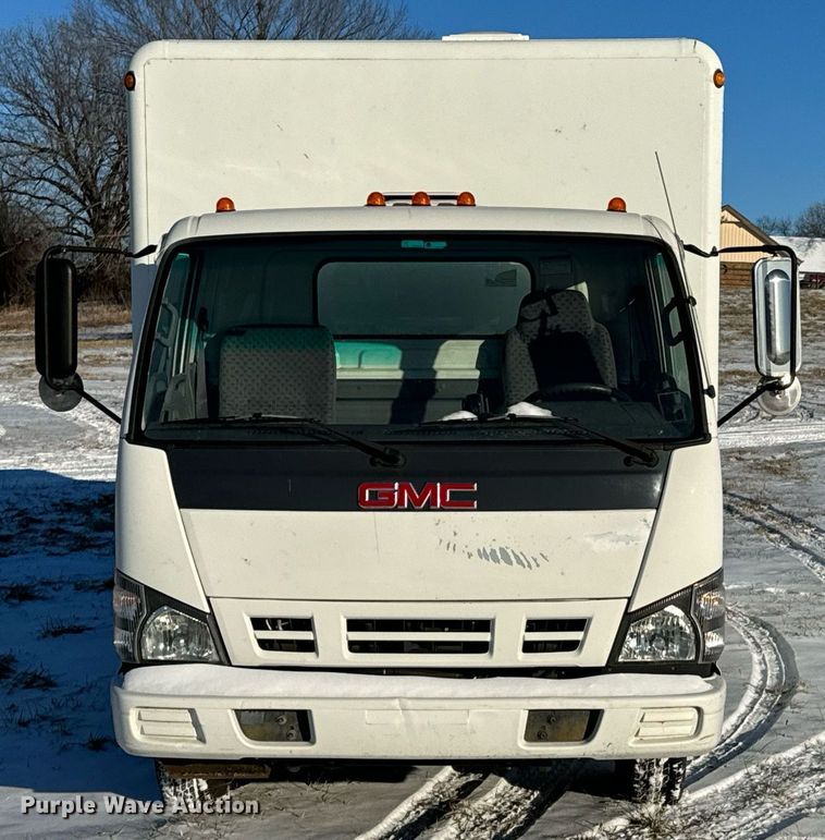 image for item OD9947 2007 GMC W4500 box truck