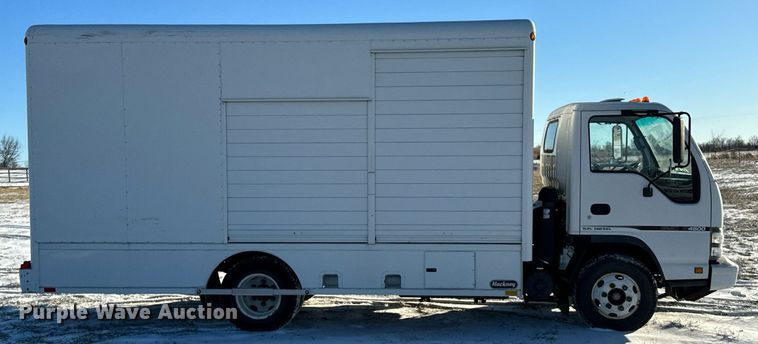 image for item OD9947 2007 GMC W4500 box truck
